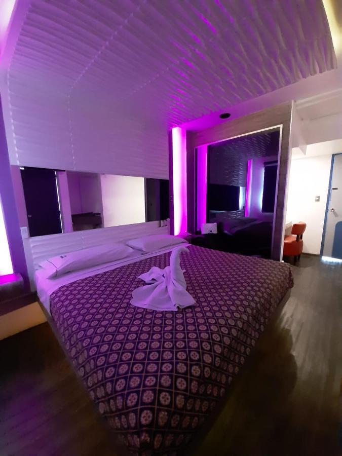 Hotel Muy (Adults Only) เม็กซิโกซิตี้ ภายนอก รูปภาพ